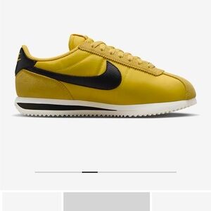EUC Nike Cortez